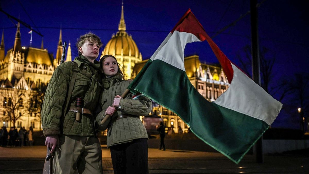 Emlékműsor a kommunizmus áldozatai emléknapja alkalmából Pesti Srácok