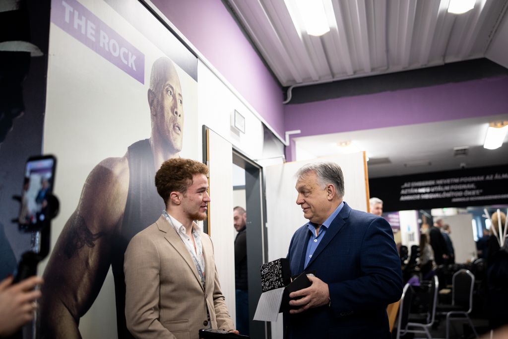 DPK gyűlés Békéscsaba Orbán Viktor