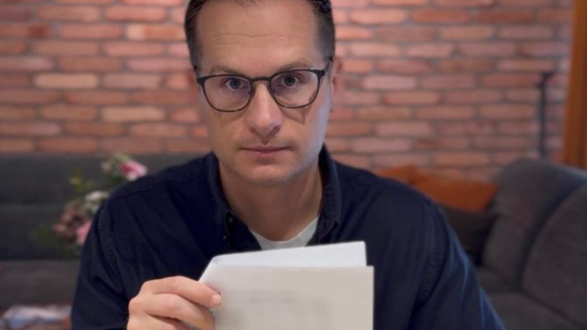 Nagy botrány készül, leleplező dokumentum került elő, egy közéleti ikon karrierje érhet ma véget