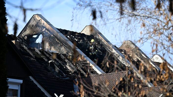 Kigyulladt egy kétszintes épület Budakeszin