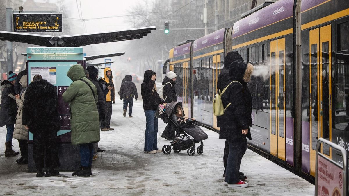 Amíg Karácsony elutazott, hogy megdicsérjék a Pride-ért, addig Budapest ismét káoszba süllyedt