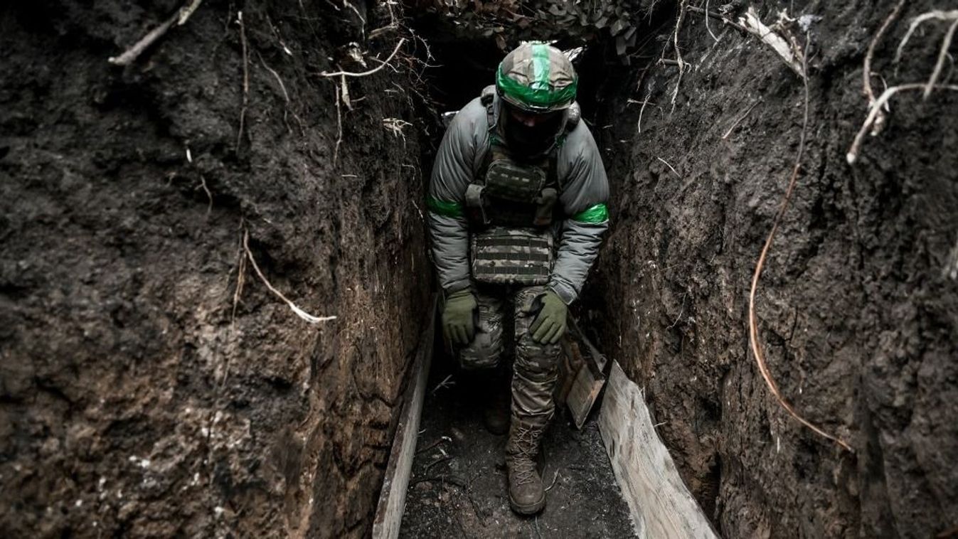 Ukrán katona a fronton