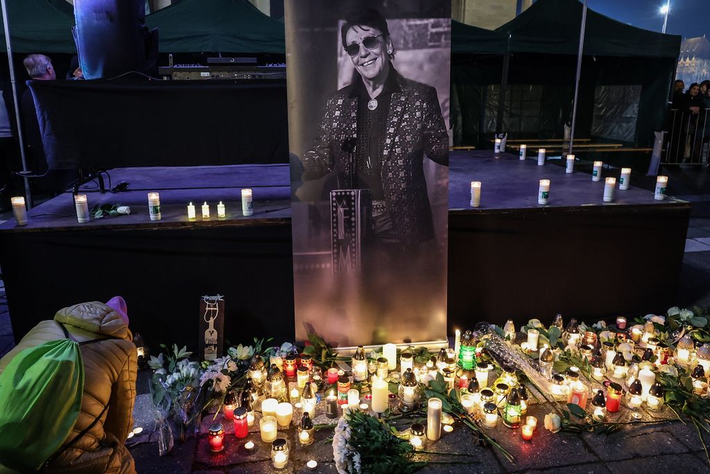 Fenyő Miklós megemlékezés Hősök tere