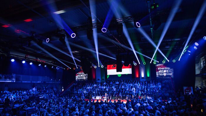 DPK Esztergom
Fidesz kampány
Orbán Viktor