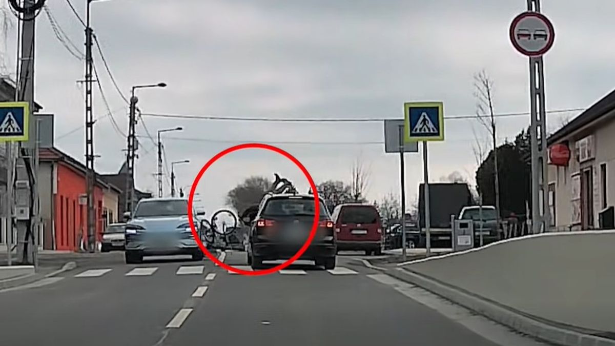Sokkoló baleset Dunaharasztin, zebrán ütöttek el egy biciklist + videó
