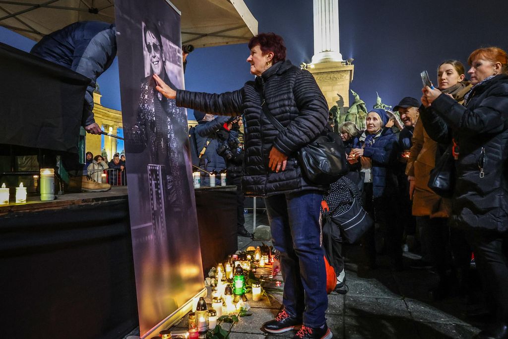 Fenyő Miklós megemlékezés Hősök tere