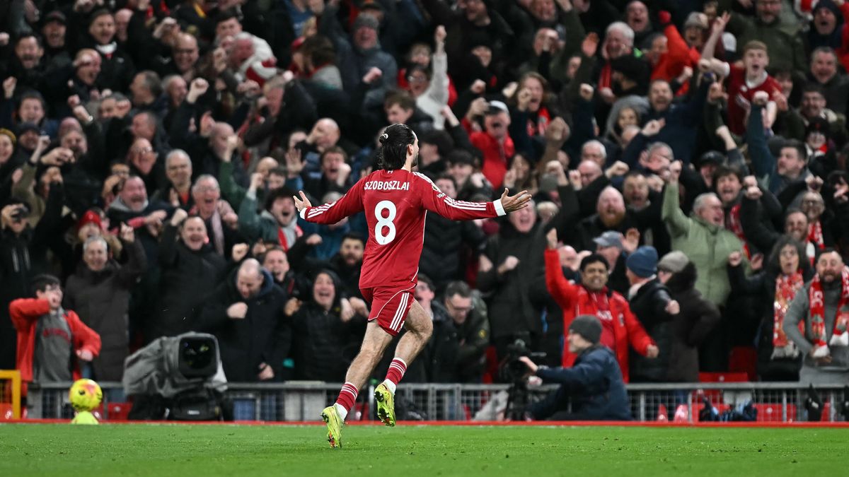 Szoboszlai óriási gólját látva Kerkez csak fogta a fejét