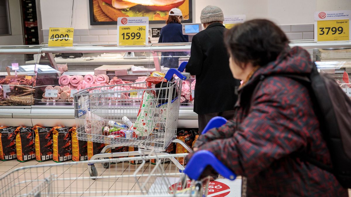 Kijöttek a számok: Magyarország versenyképes, „bezzegrománia” pedig a múlté