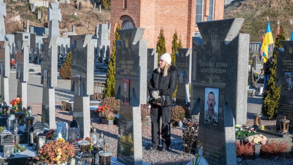 Ismét ezer elesett katonája maradványait kapta vissza Ukrajna