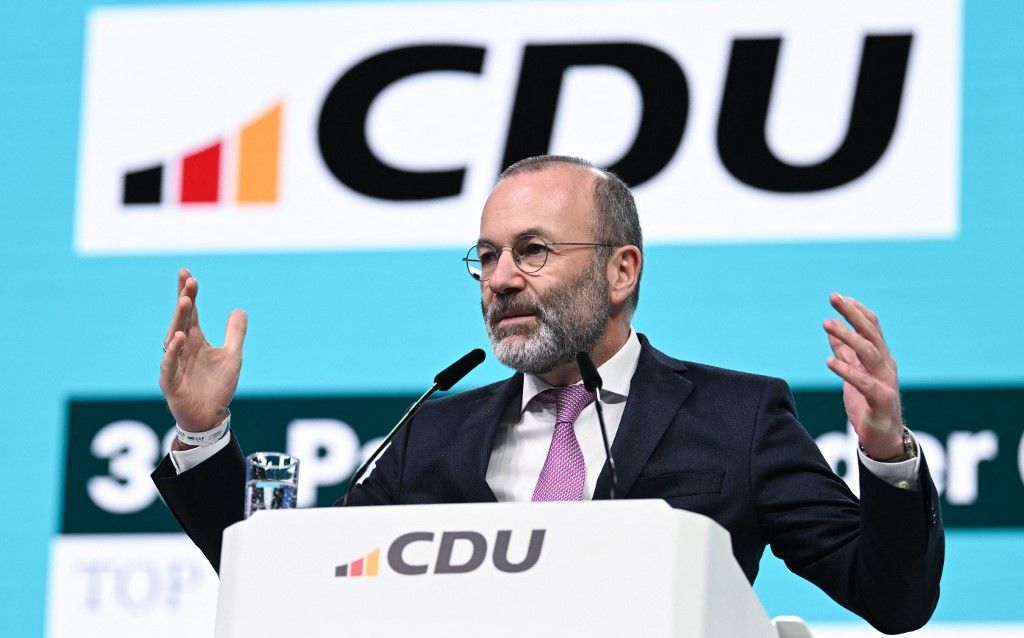 Hidvéghi Balázs: Brüsszel háborús irányba vinné Európát (Fotó: AFP)