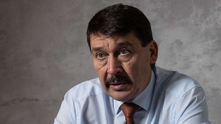 Áder János: környezetkímélőbb akkumulátorgyártás kezdődhet el Magyarországon