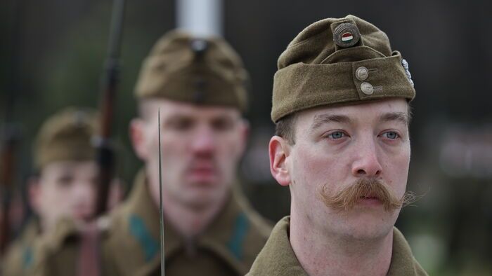 hősi halott magyar katona újratemetési szertartása Fiumei úti sírkert 