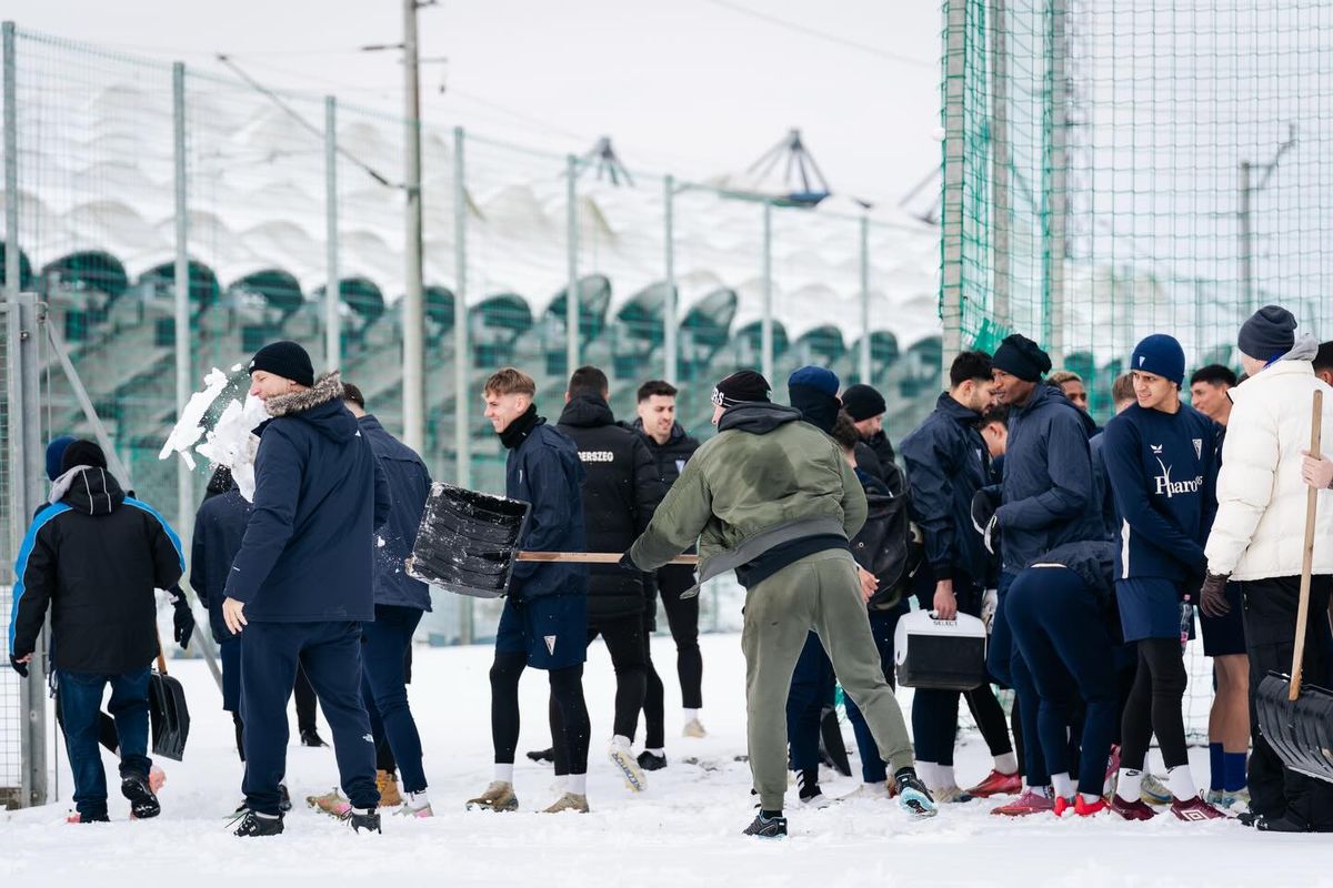 Egész Zalaegerszeg összefogott a hó eltakarítására