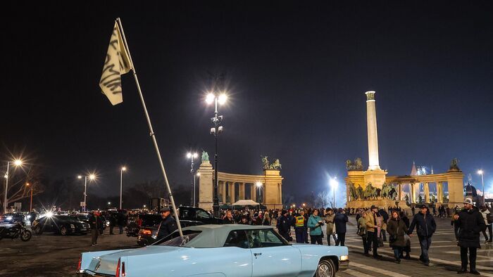 Fenyő Miklós megemlékezés Hősök tere