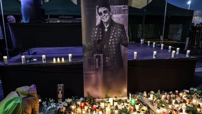 Fenyő Miklós megemlékezés Hősök tere