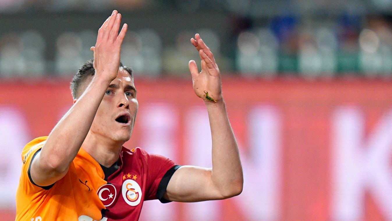 Sallai Roland
KONYA, TURKIYE - APRIL 22: Roland Sallai of Galatasaray reacts during the Ziraat Turkish Cup Semi-Final match between TUMOSAN Konyaspor and Galatasaray at Medas Konya Buyuksehir Stadium in Konya, Turkiye on April 22, 2025. Mustafa Ciftci / A