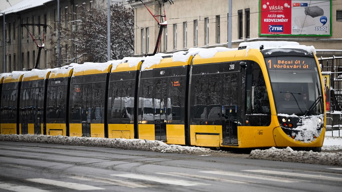 Figyelem, változik a 6-os villamos közlekedése!