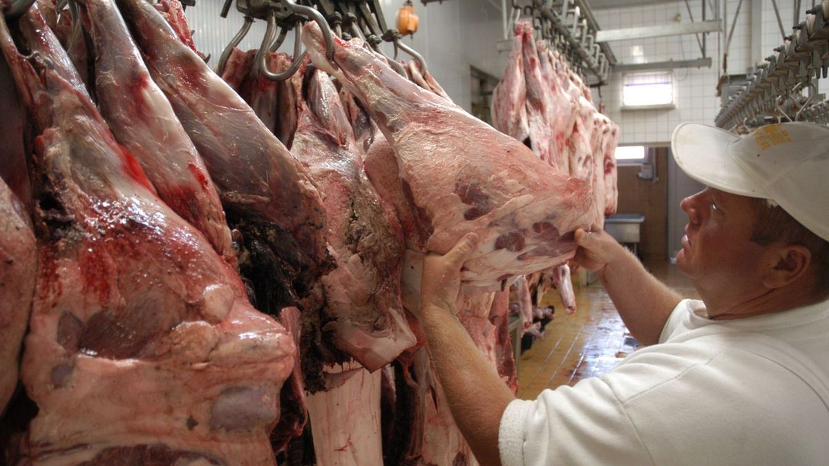 Míg a világ válságról válságra bukdácsol, addig Magyarország halmozza a gazdasági bravúrokat