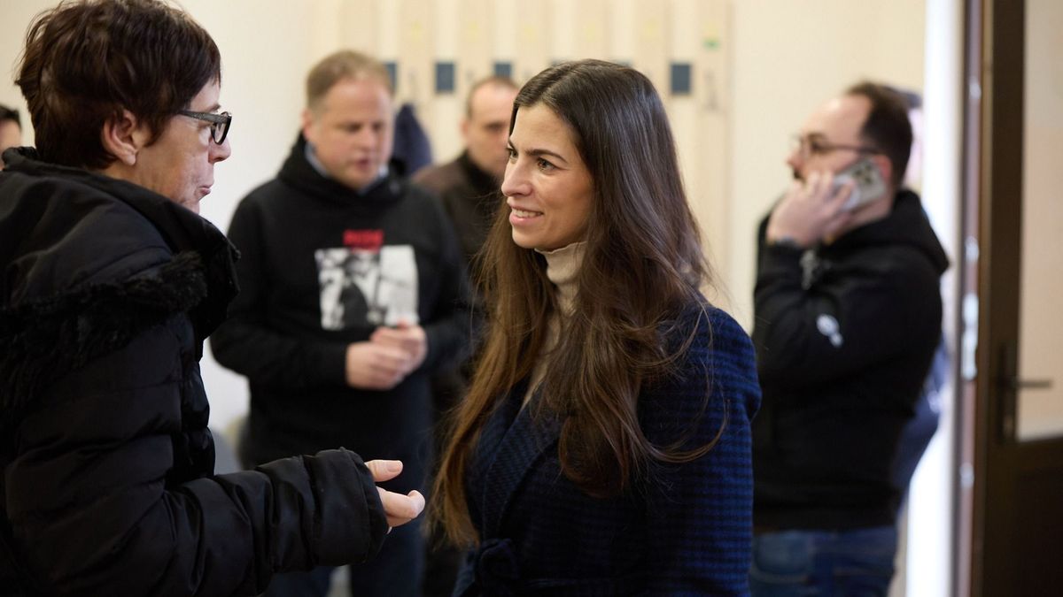 Szentkirályi Alexandra: Brüsszel és Kijev nem dönthet Magyarország jövőjéről + videó