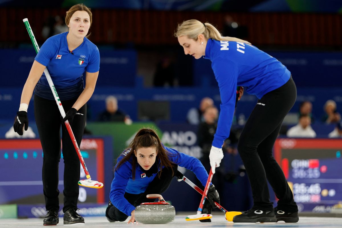 Marta Lo Deserto, Stefania Constantini és Elena Mathis állandó csapattársuk, Angela Romei nélkül kénytelenek játszani a milánói–cortinai téli olimpia curling tornáján