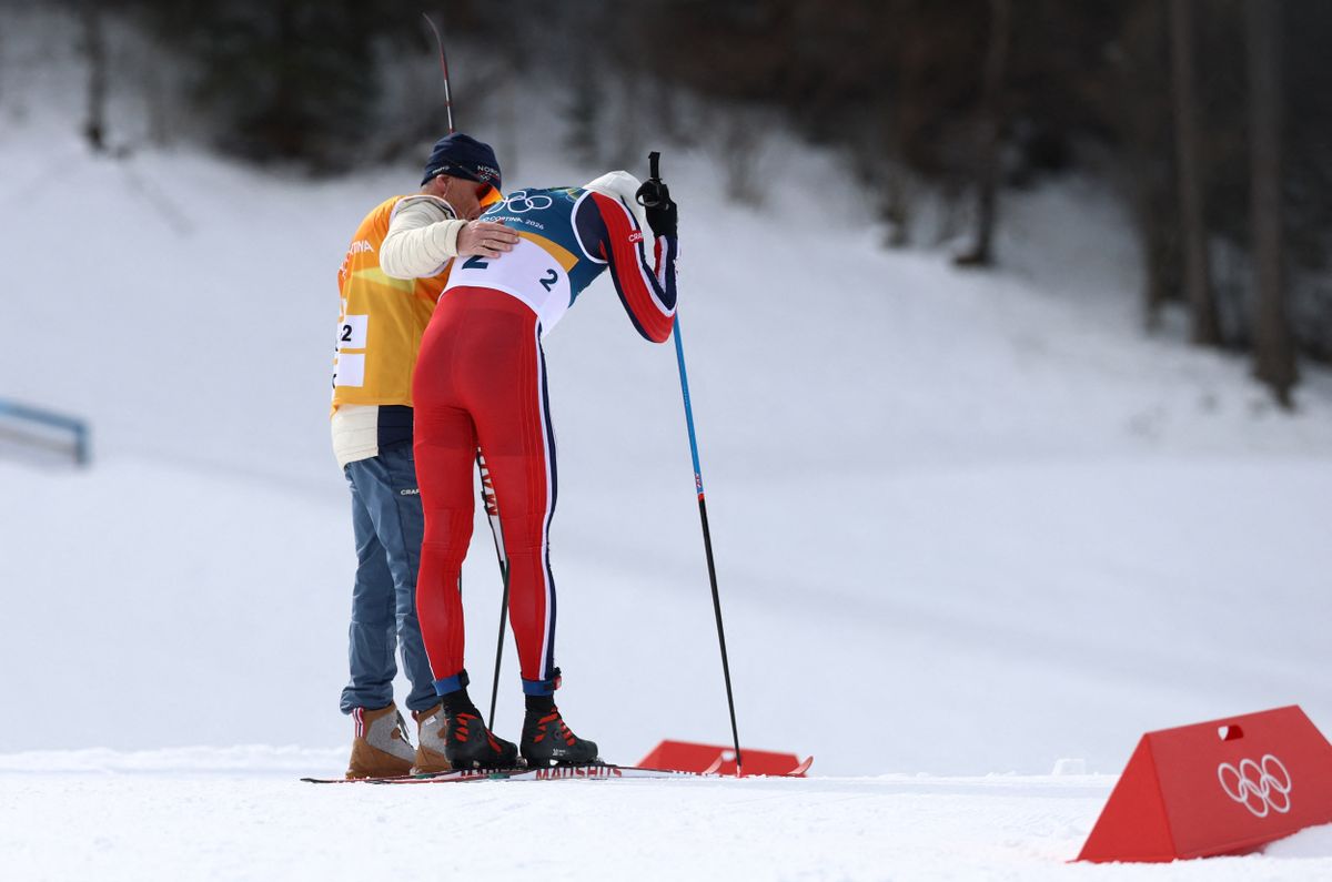 Ahogy Iivo Niskanen, úgy Harald Östberg Amundsen is feladta az 50 km-es versenyt, de Klaebo, Nyenget és Iversen révén is is elvitték az összes érmet a norvégok
