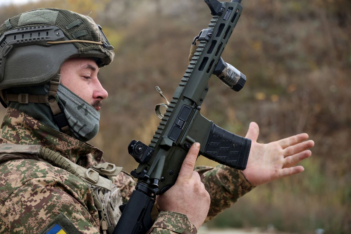 Orbán Balázs szerint valós a veszély az ukrán fegyverek és a veteránok megjelenése a szervezett bűnözői körökben