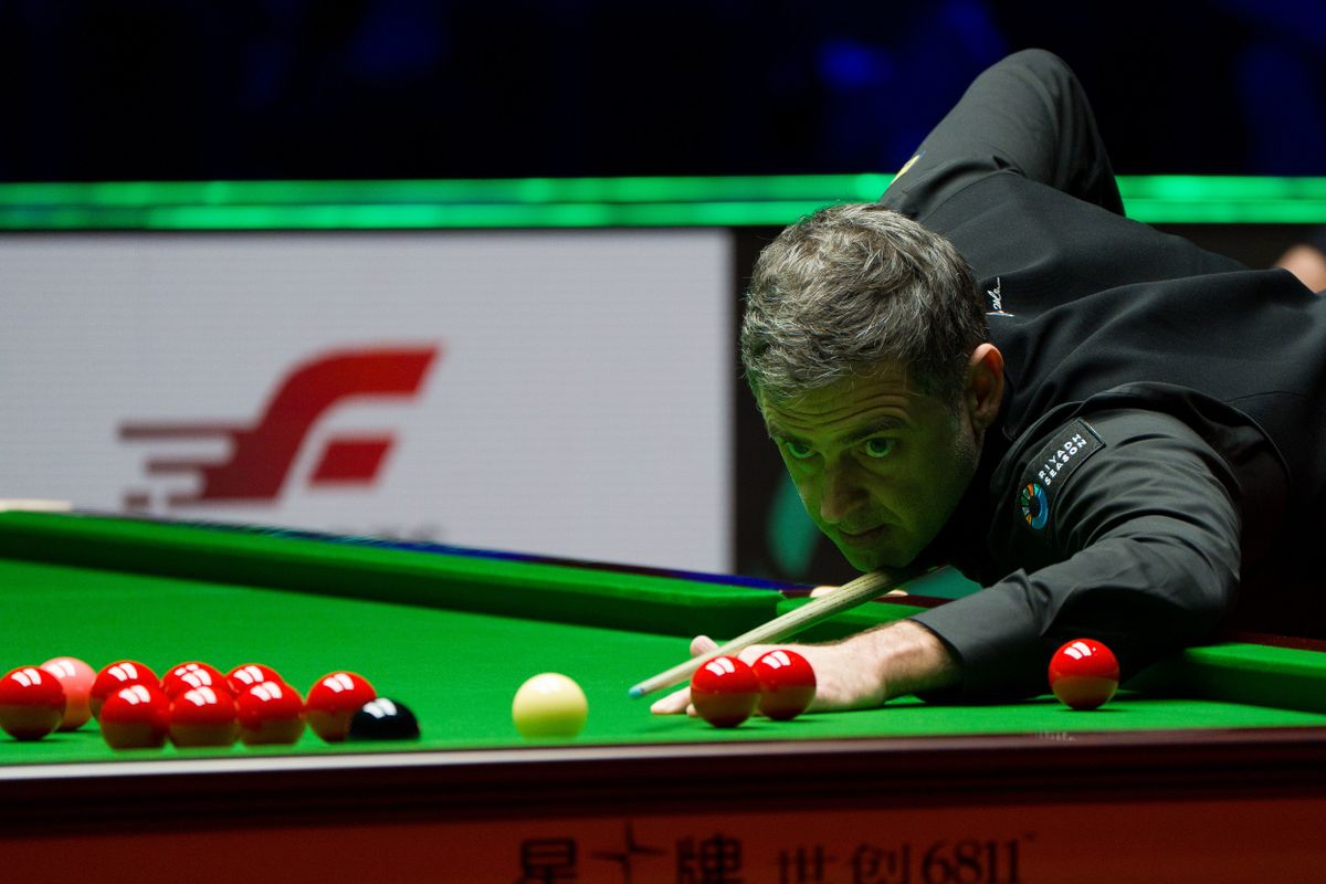 Ronnie O'Sullivan egyelőre jó játékkal menetel a World Open sznúkertornán, a nyolcaddöntőben Shaun Murphy ellen folytatja, snooker