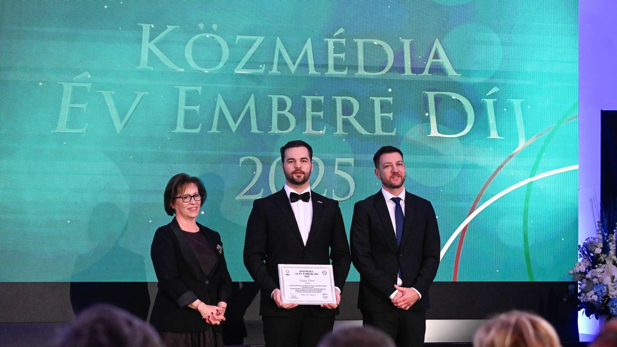 Kapu Tibor átvette a Közmédia Év Embere Díját