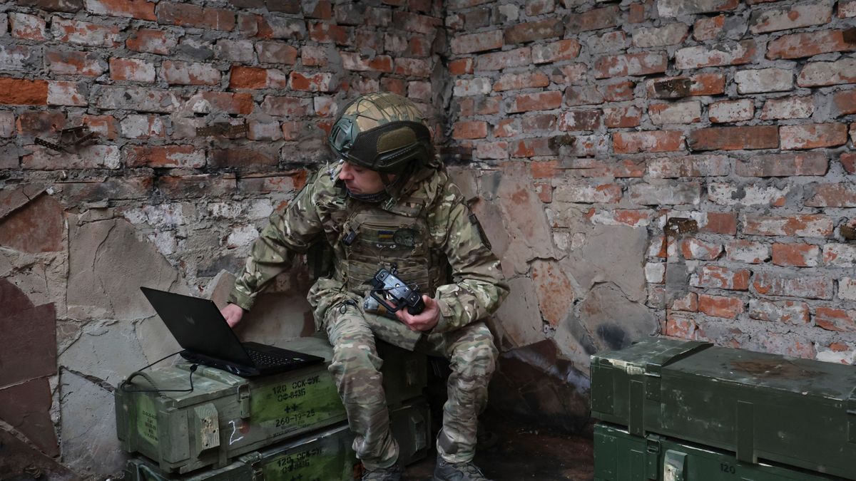 Ukrán drónok miatt fújtak riadót