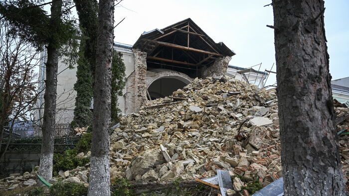 Leomlott a szilágycsehi református templom tornya