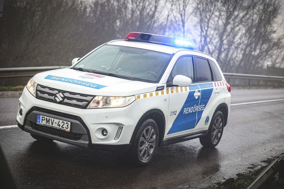 20260126 Gyomaendrőd

Tehergépkocsi ütközött személyautóval a 46-os főúton. 

Fotó: Dinya Magdolna DM Békés Megyei Hírlap

Képen: Suzuki Vitara rendőrautó