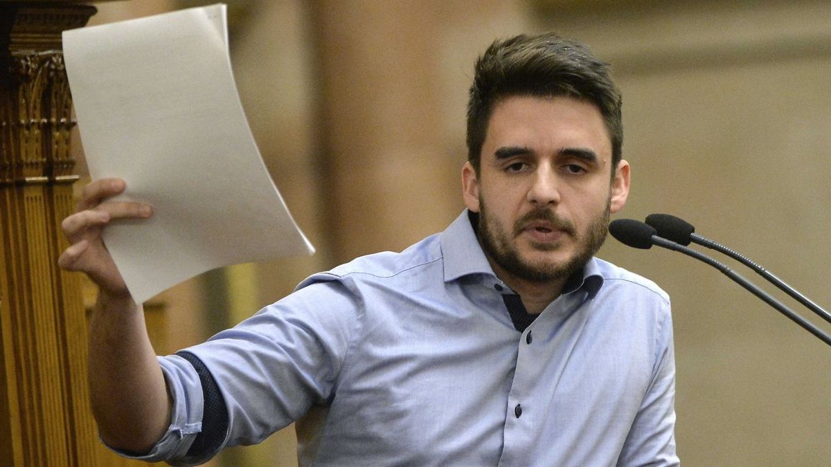 Tompos Márton tátott szájjal rohant be abba a bizonyos erdőbe