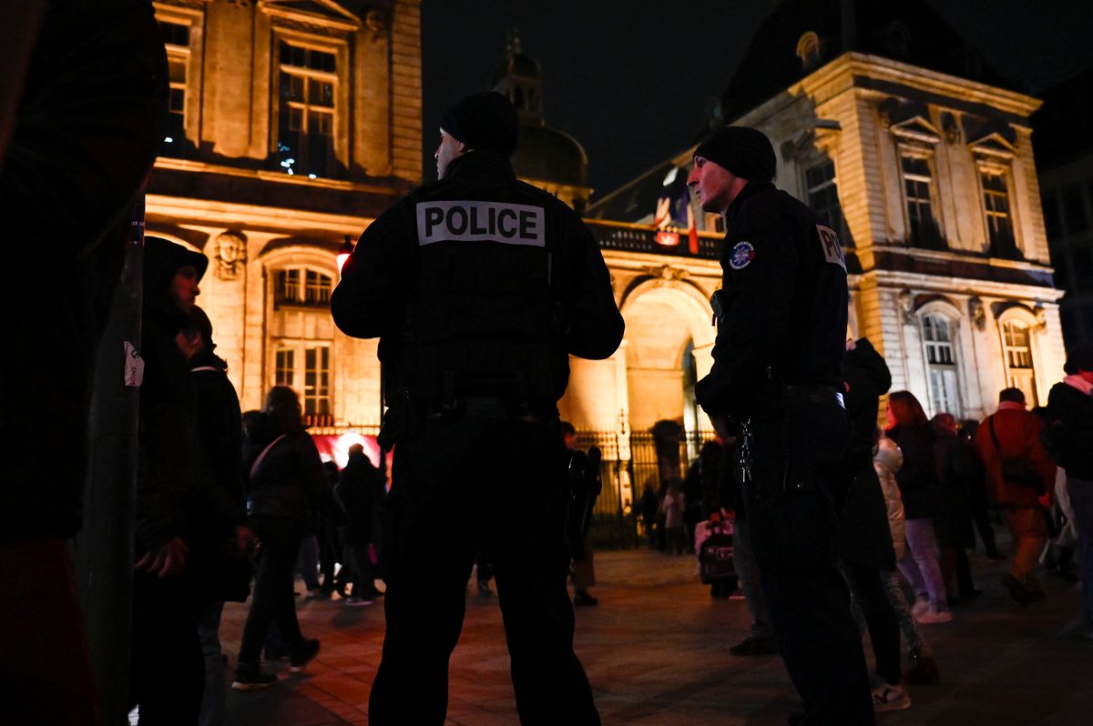 Szélsőbaloldali erőszak miatt halt meg egy diák Lyonban