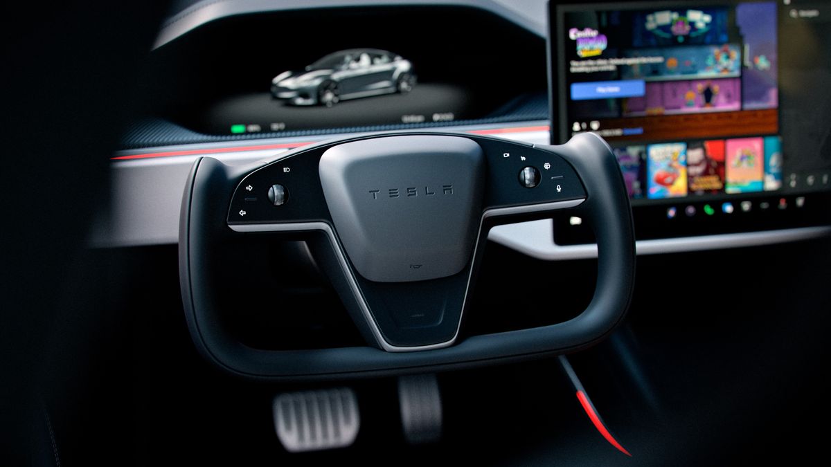 Betilthatják a szarvkormányt és a gombok nélküli műszerfalat