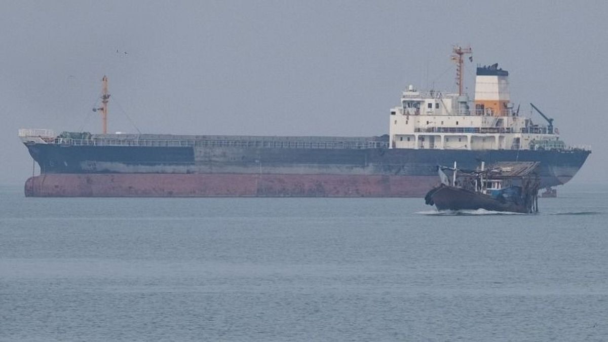 Irán meglépte: vége az olajszállításnak, lezárták a Hormuzi-szoros