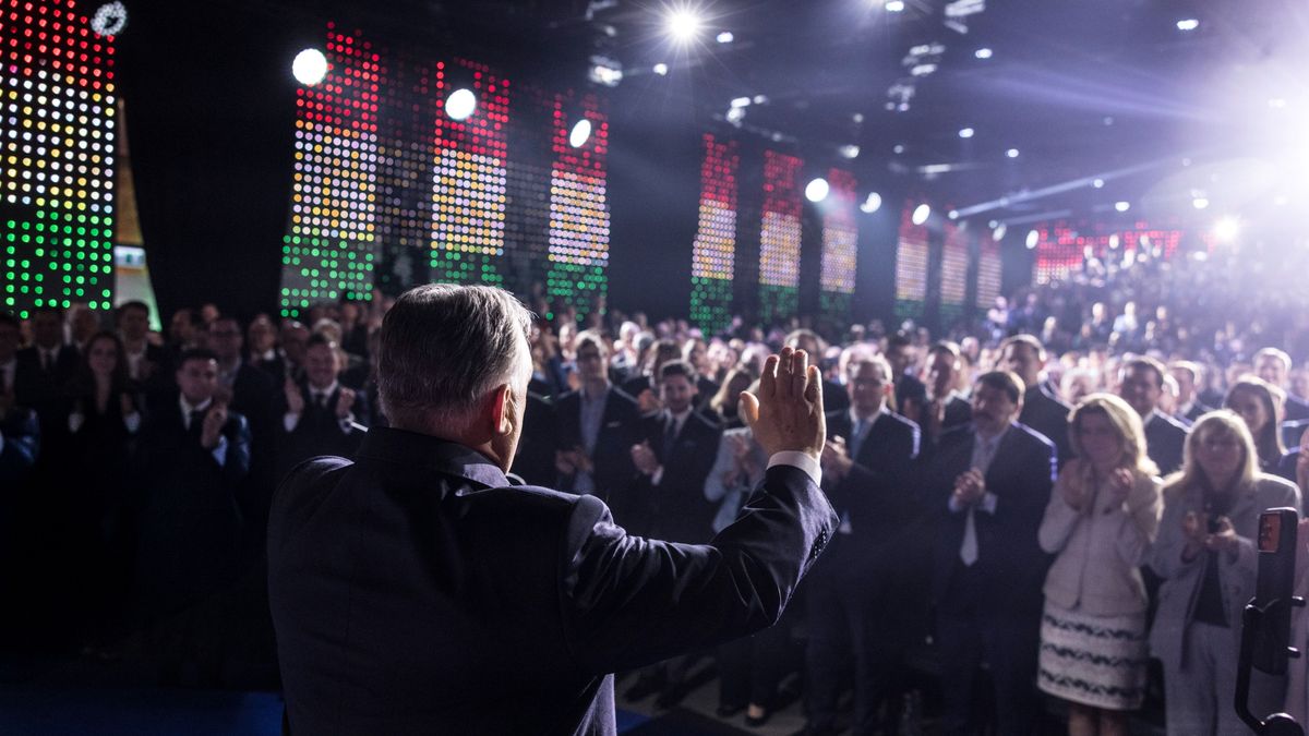 Szánthó Miklós: A Tisza a háborút pénzelő Brüsszel és a háborúból profitáló nagytőke kft-je