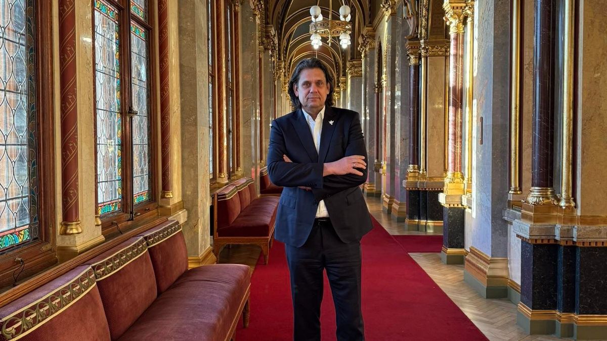 Drámai fordulat az európai politikában a háborúpártiság