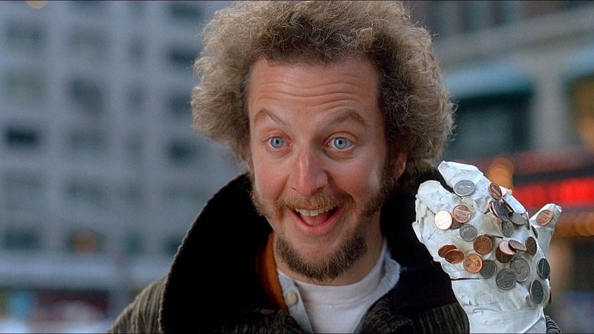 Prostitúcióra való felbujtás miatt indítottak eljárást a Reszkessetek, betörők! sztárja ellen