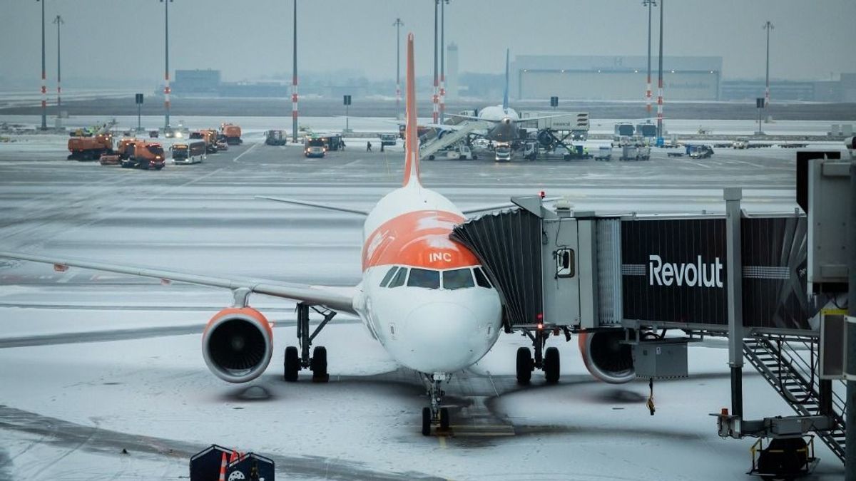 Visszaállt a rend a berlini nemzetközi repülőtéren