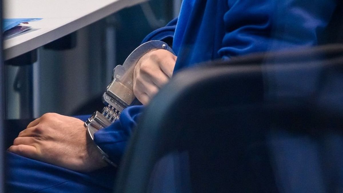 Hongkongban 20 év börtönre ítélték Jimmy Lai médiavállalkozót