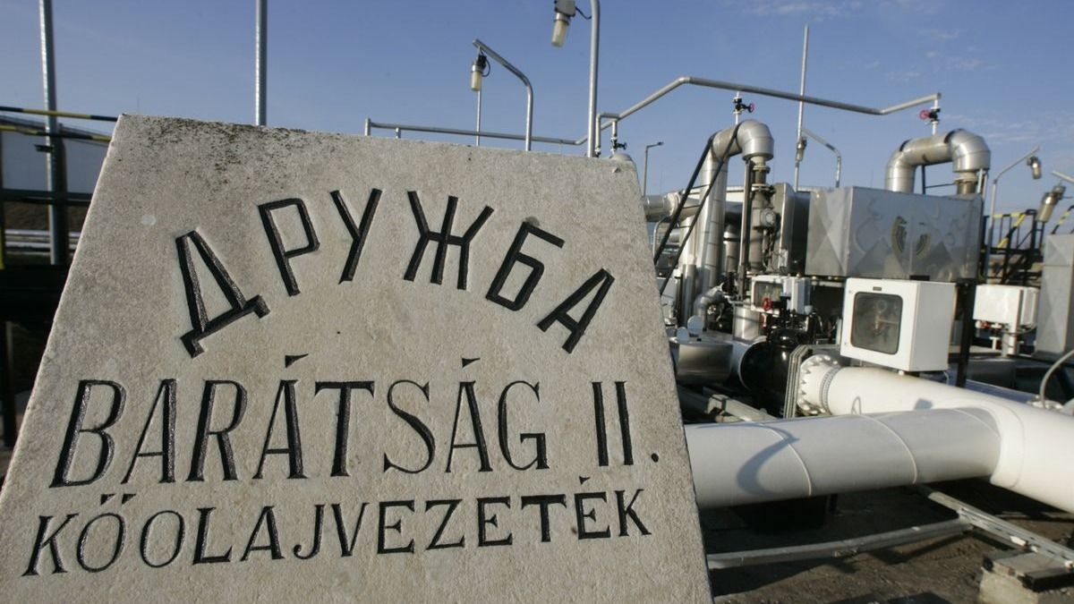 A kőolajkészlet részleges felszabadításával garantálható az ellátás biztonsága. Fotó: MTI