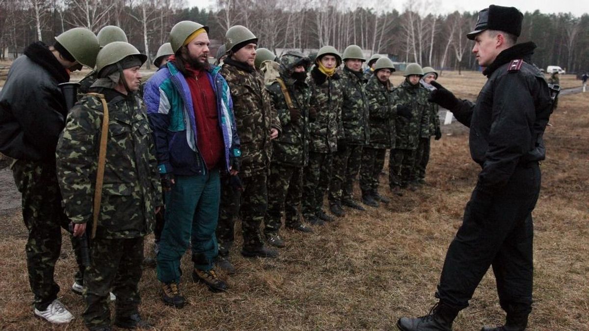 Elszakadt a cérna Ukrajnában: civilek verik vissza Zelenszkij emberrablóit + videó