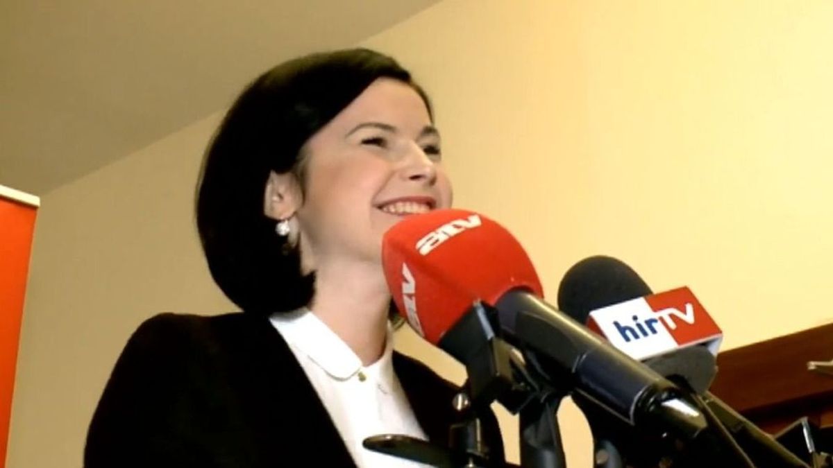Futótűzként terjed a neten Kunhalmi Ágnes legújabb aranyköpése