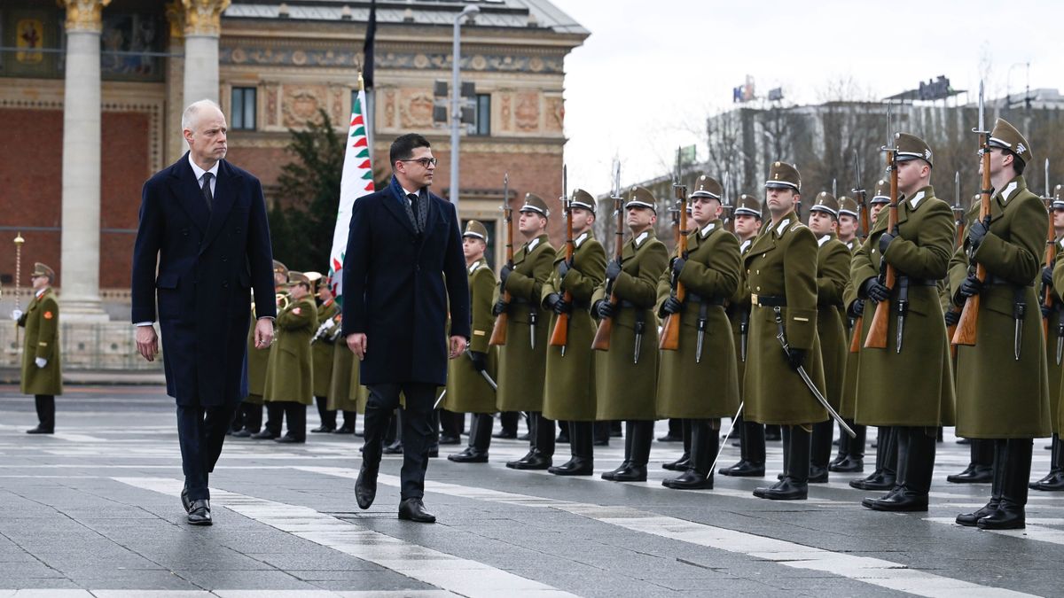 Magyarország kiáll az érdemalapú európai uniós csatlakozás mellett és elutasítja a politikai célút