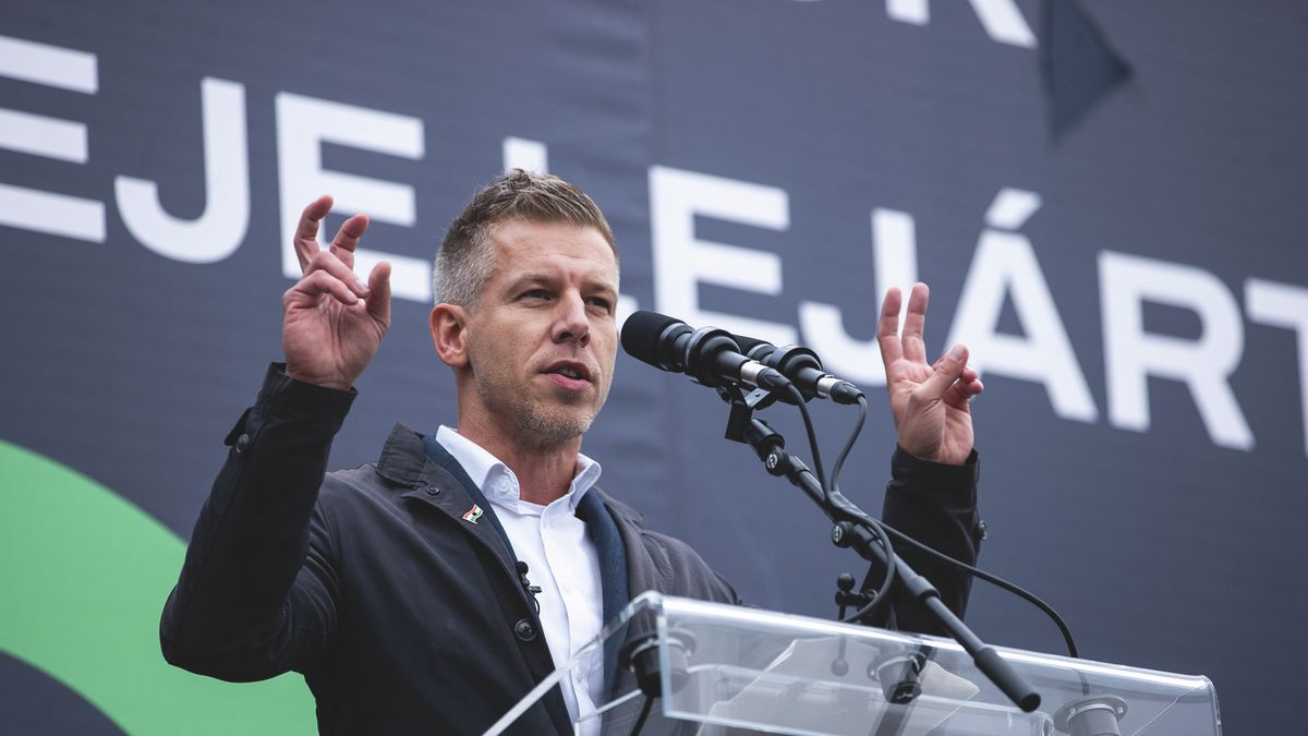 Ennyi volt, módszeresen temetni kezdték Magyar Pétert