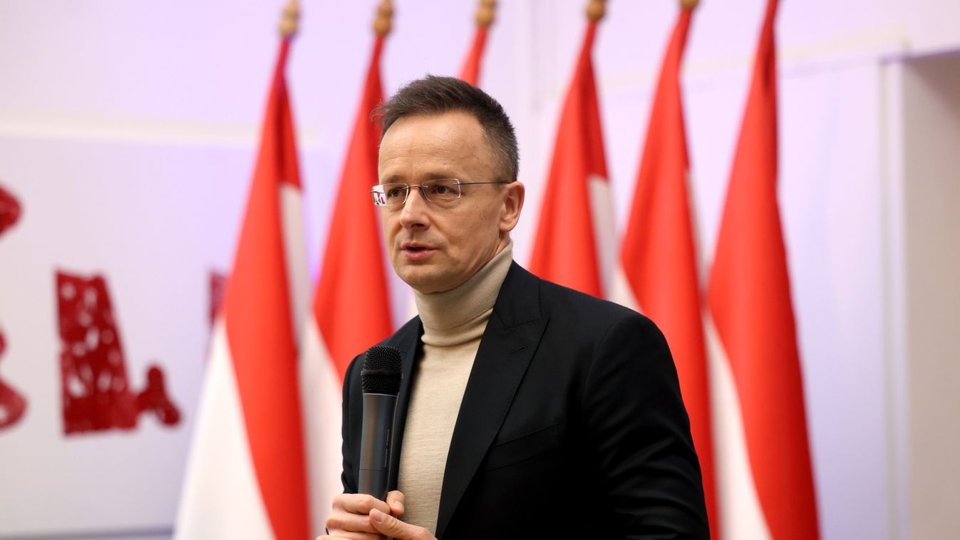 Szijjártó Péter külgazdasági és külügyminiszter beszédet mond a miskolci évindító fórumon 2026. február 5-én (Fotó: MTI/Vajda János)