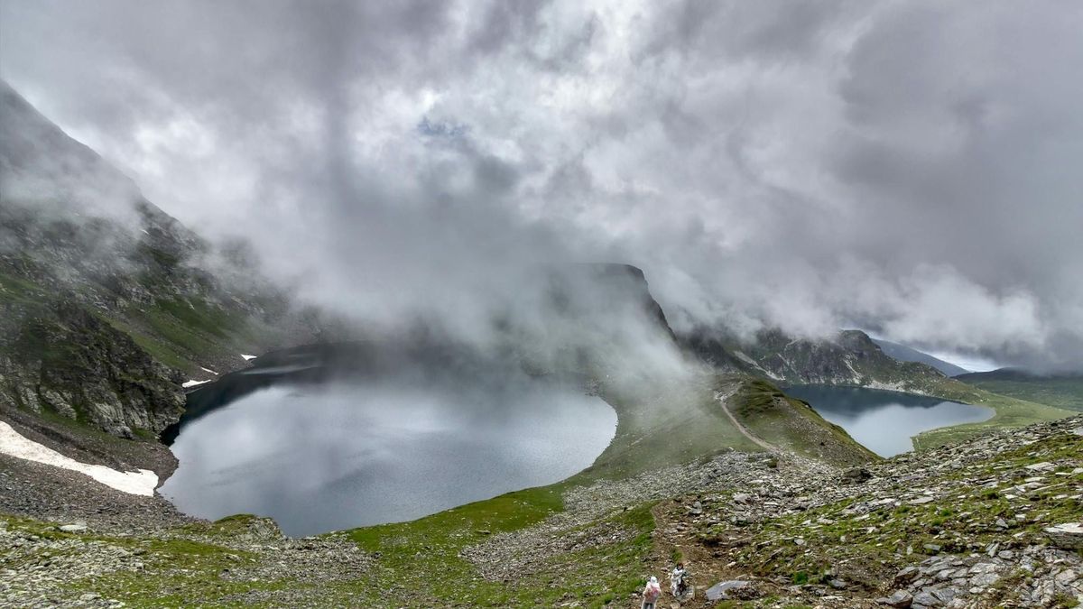 Rejtély, hogy pontosan mi történt: különös körülmények között meghalt hat ember a hegyekben Bulgáriában