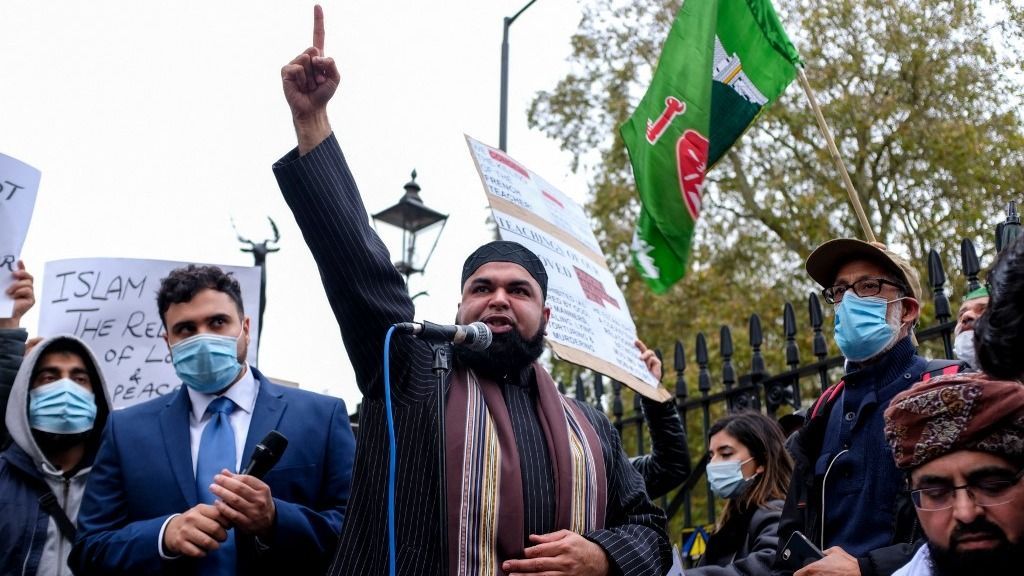 Hírszerző szolgálatok évek óta figyelmeztetnek a Muszlim Testvériség ideológiai és politikai befolyására Európában