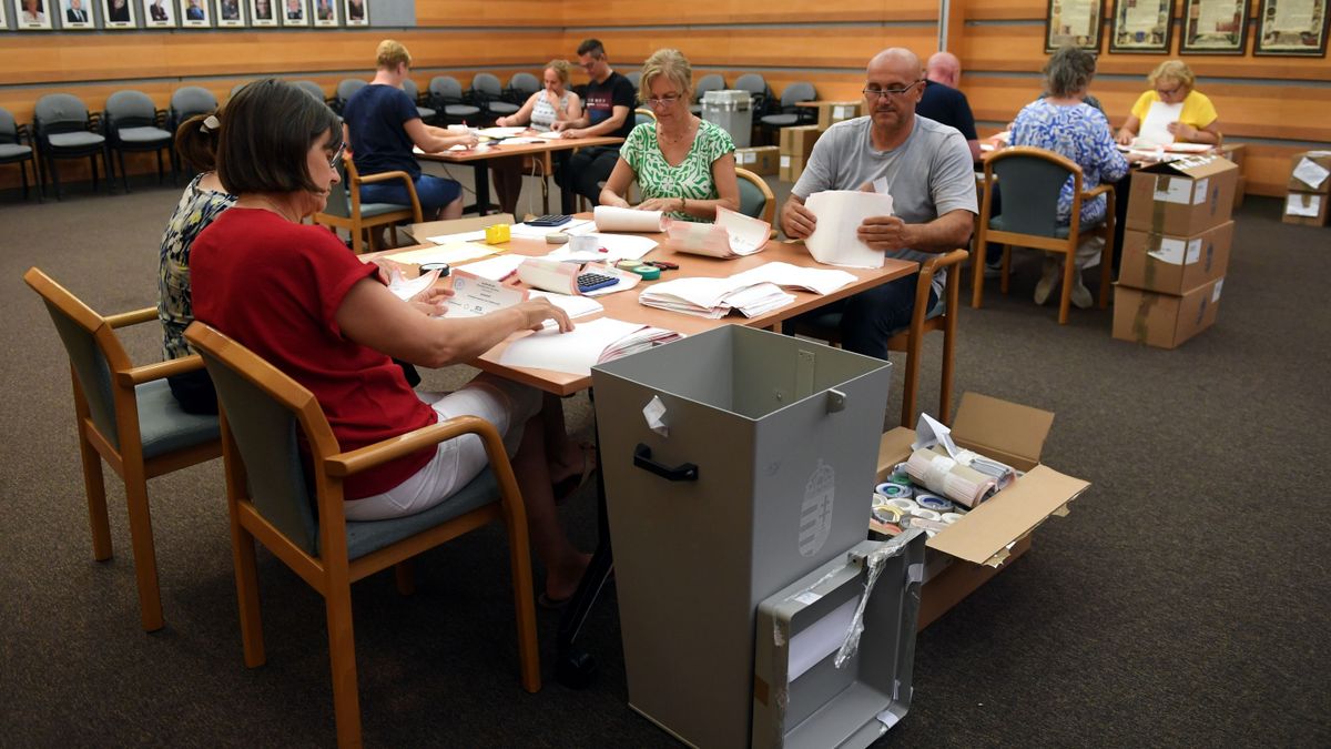 Fontos állomásához érkezett a választási kampány