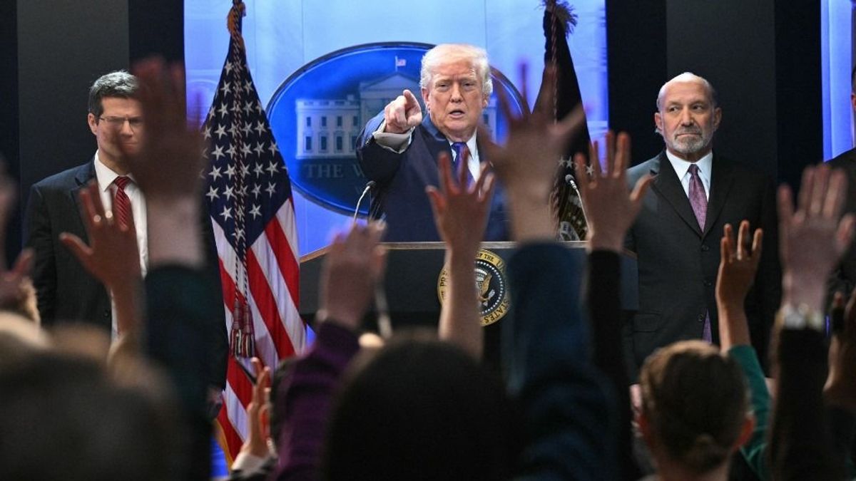 Trump szembemegy Brüsszellel, nemet mond a cenzúrára